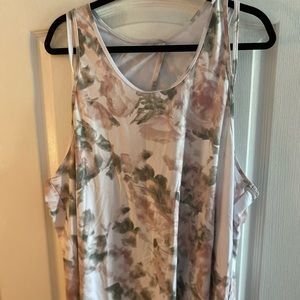 Reitmans Active Open Back tank